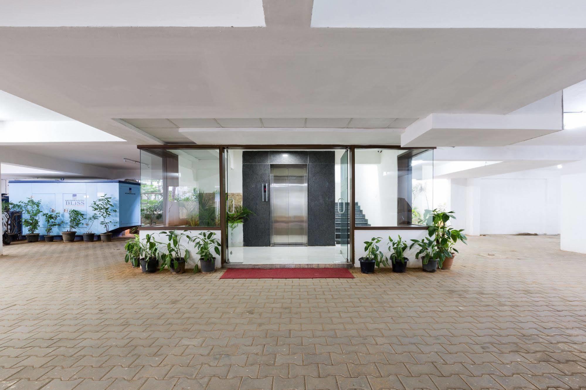 Sanctum Suites Bel Road Бенґалуру Екстер'єр фото